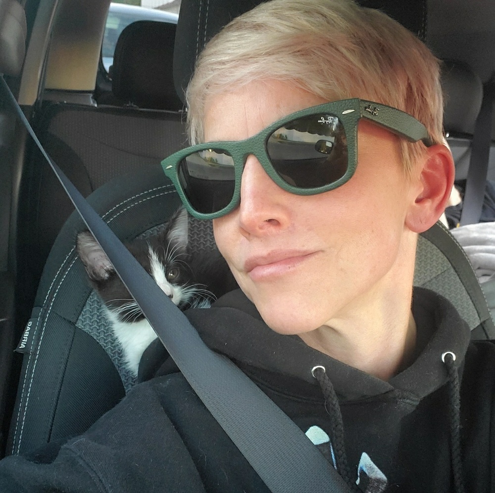 Meet your Posher, Corinne